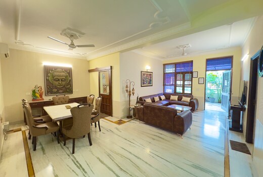 Atreya Boutique Cottage Near Tapovan
