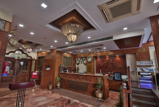 Le Palais Hotel