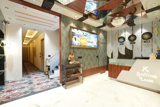 Luxe Stayz Saffron (500 Meters from Golden Temple)