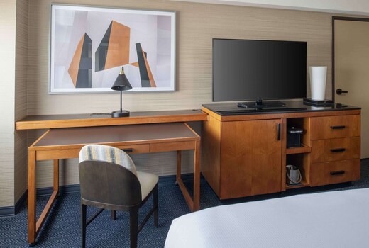 DoubleTree by Hilton San Francisco Airport