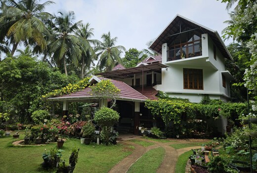 Maleyam Homestay Kadalundi | By the River