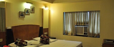 HOTEL HARJIT RESIDENCY