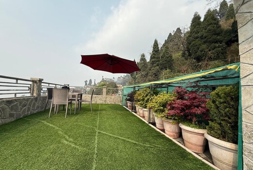 Dali Pakhrin Homestay