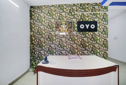 Hotel O New Grand Palace
