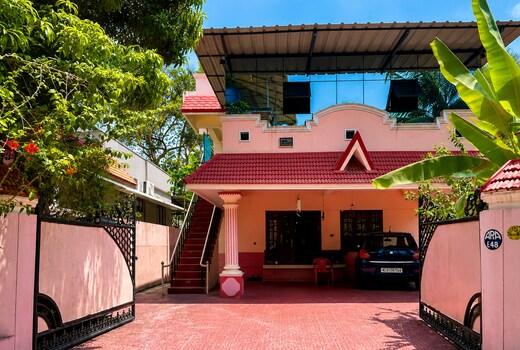 Kinginikoodu 2. AC 1 BHK for Families Singles
