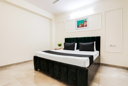 Super Hotel O STAR RESIDENCY