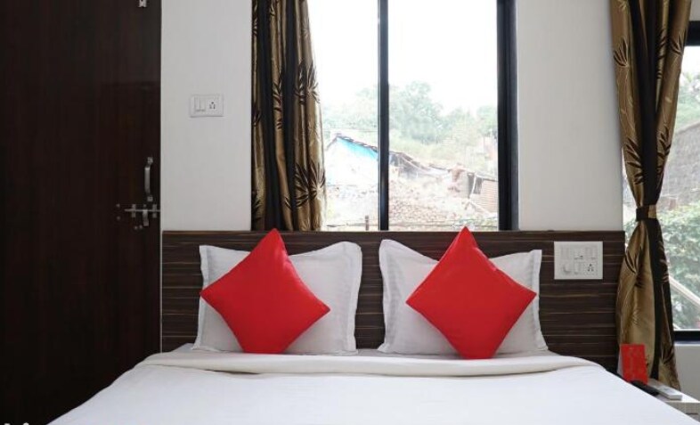 Lonchay Residency