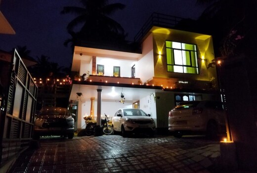 Jayuz Homestay