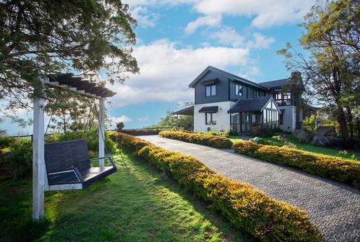 StayVista at Little Heaven