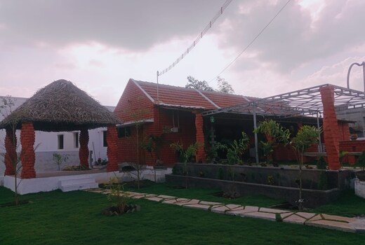 Kottai Kinaru Farm Stay