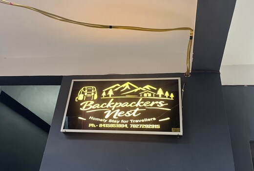 Backpackers nest