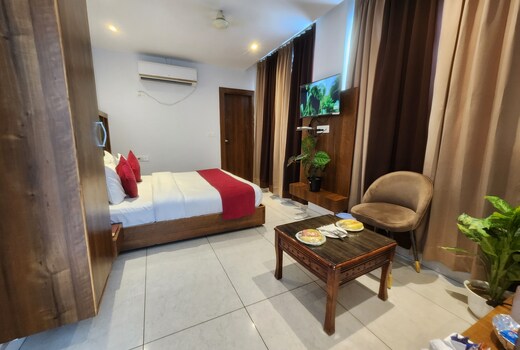 Hotel Green Axis