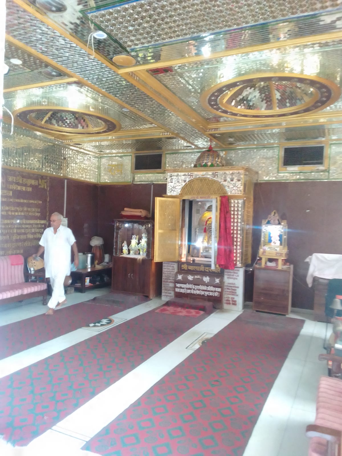 Main gallery