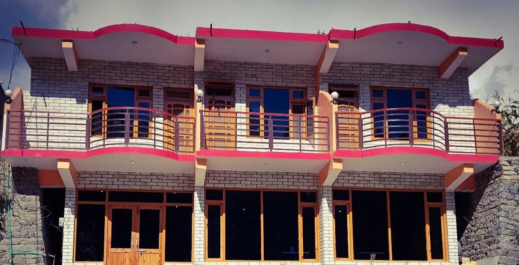 Hotel Ansh& Restaurant,Barot Valley