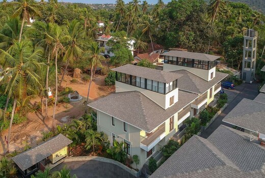 Lvg Stays Lavish Vacation Global (4 BHK pvt pool)