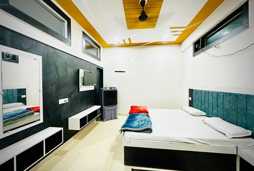 Hotel Dwarika -100 MTR from Bus Stand.