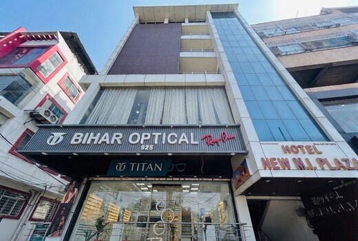 New M I Plaza