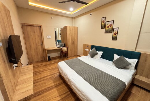Bhavya Hotel Ujjain
