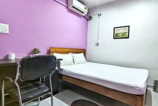 M S 365 Homestay