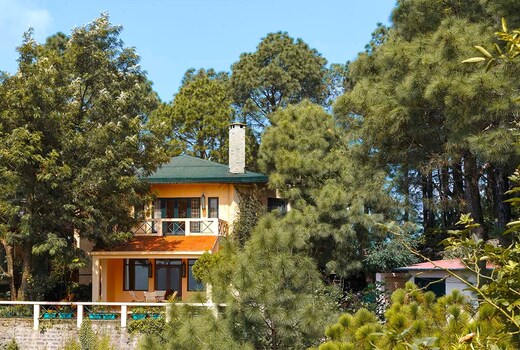 V are Family Wind Chimes |3 BHK Hill-top Villa with BBQ