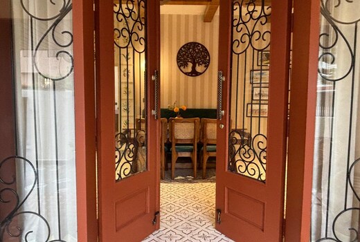 Prantara Luxe Stay