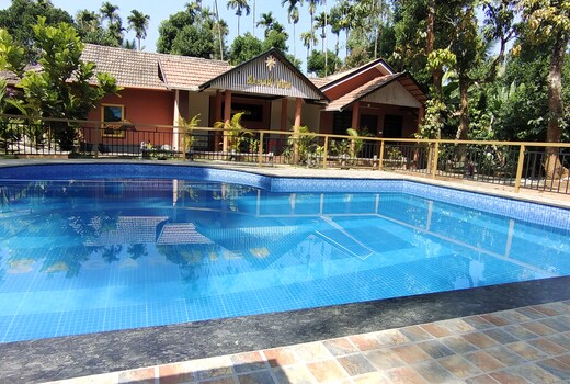 Sagar View Homestay | Swimming Pool & Pool Villa