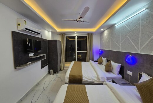 Gyanish Residency