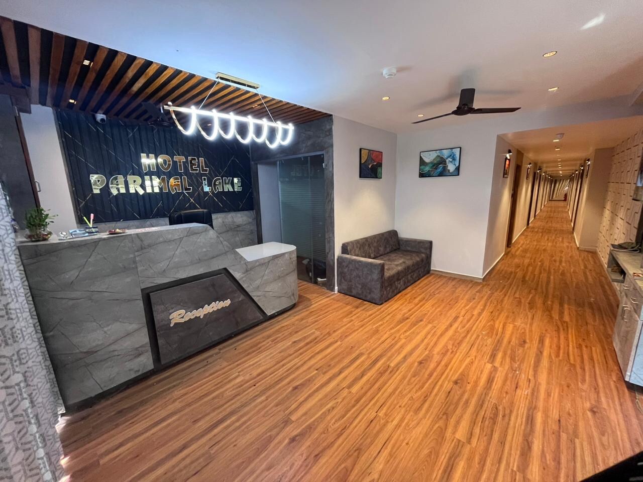 Hotel Parimal Lake
