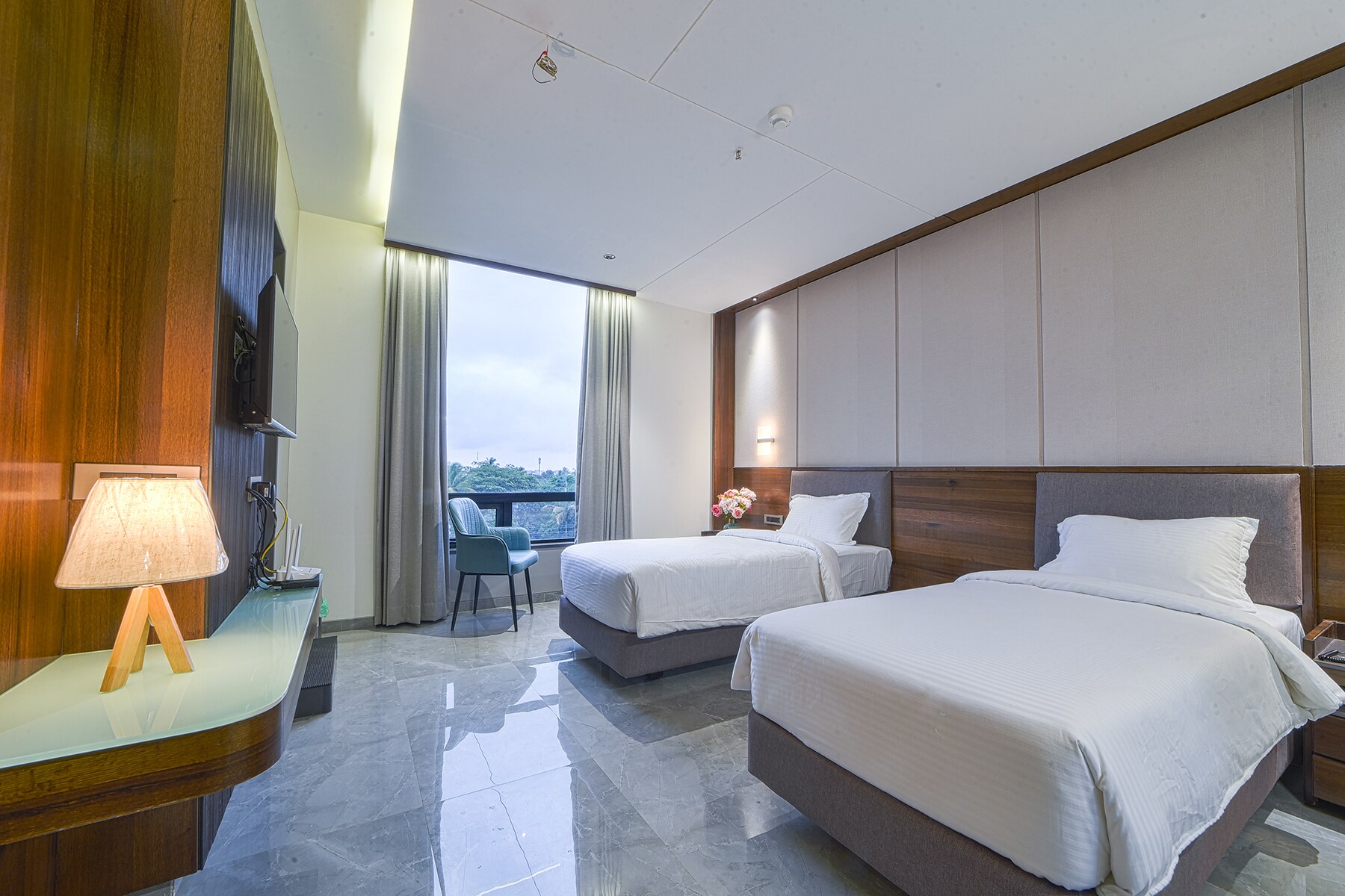 Hotel Devgiri Inn