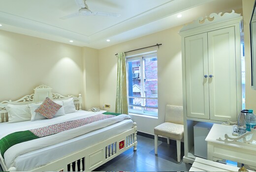 Hotel Pinky Villa - New Delhi Railway Station