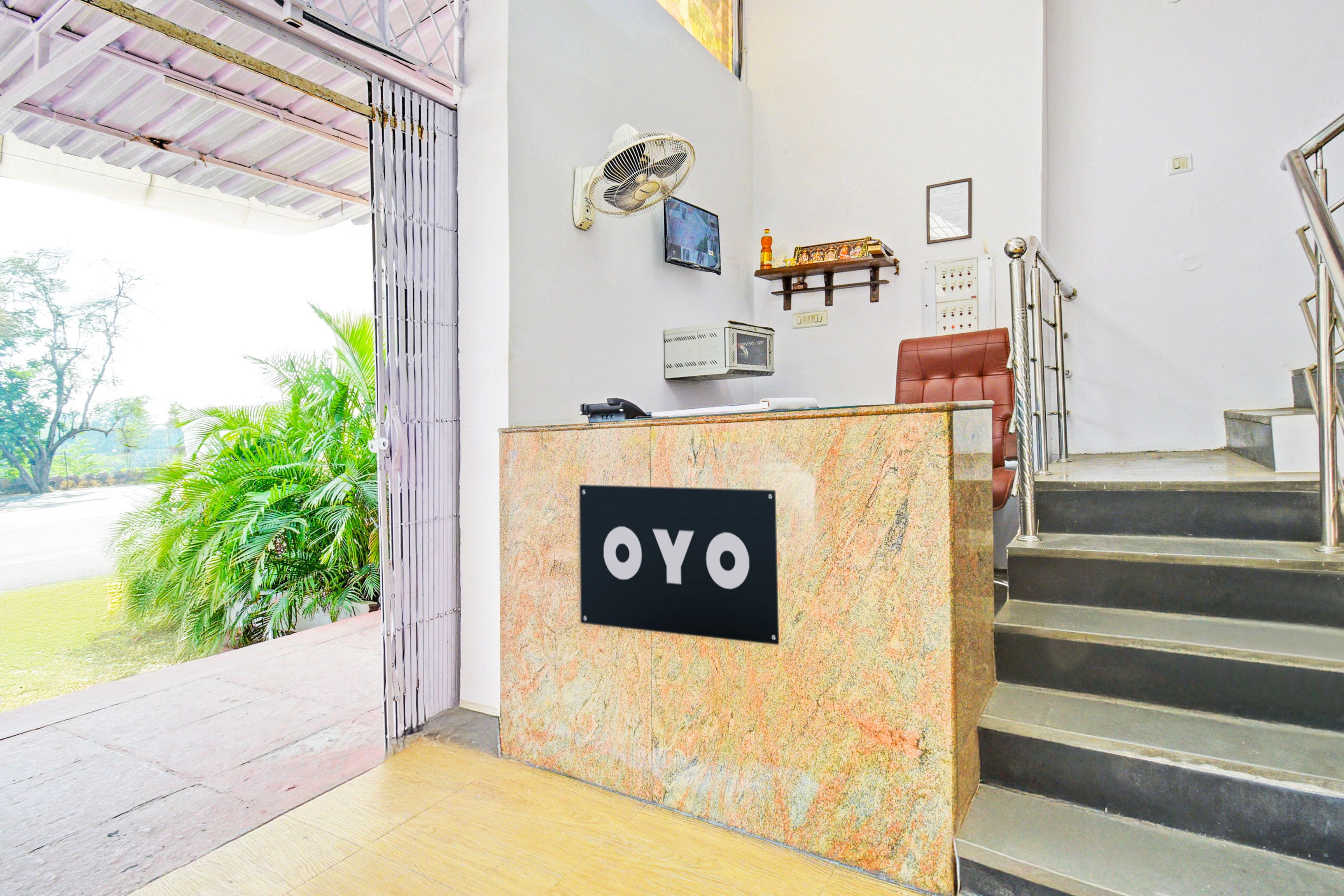 Hotel O JK Lodge