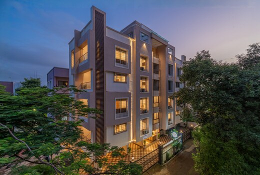 LiveAway Pune (Viman Nagar) by PACK