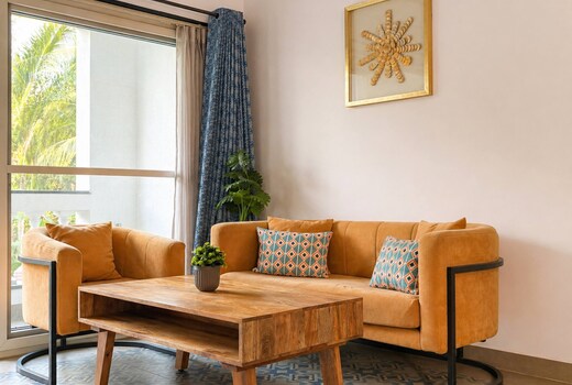 ARA (101) - 2BHK Apartment, Balconies & Pool, Assagao