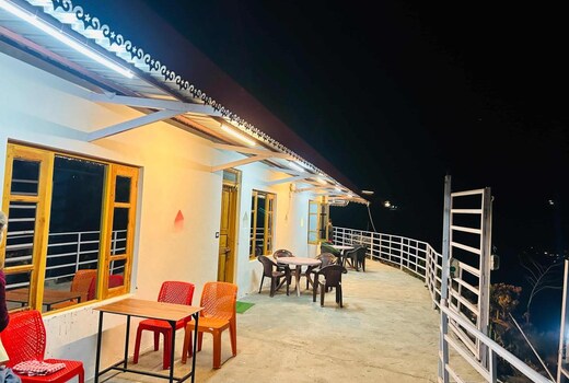 Nature view retreat