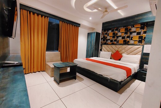 Hotel Pinnacle Villa