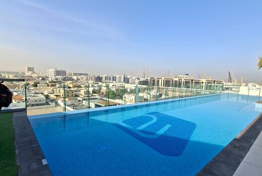 Element Al Mina, Dubai