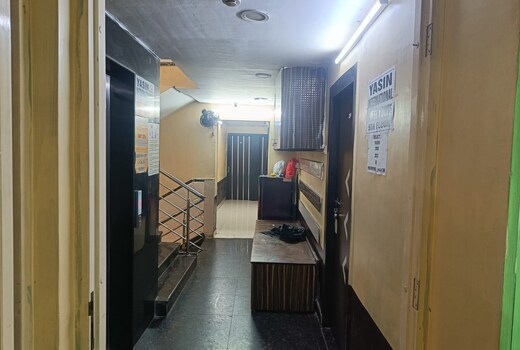 YASIN INTERNATIONAL GUEST HOUSE