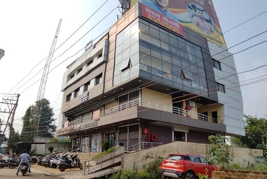 HOTEL MAULSHREE AND RESTAURENT