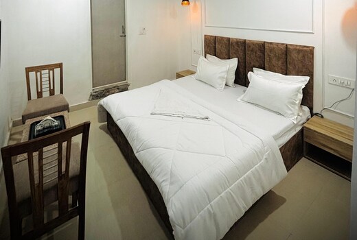 COZY INN ROOMS-HOSHIARPUR