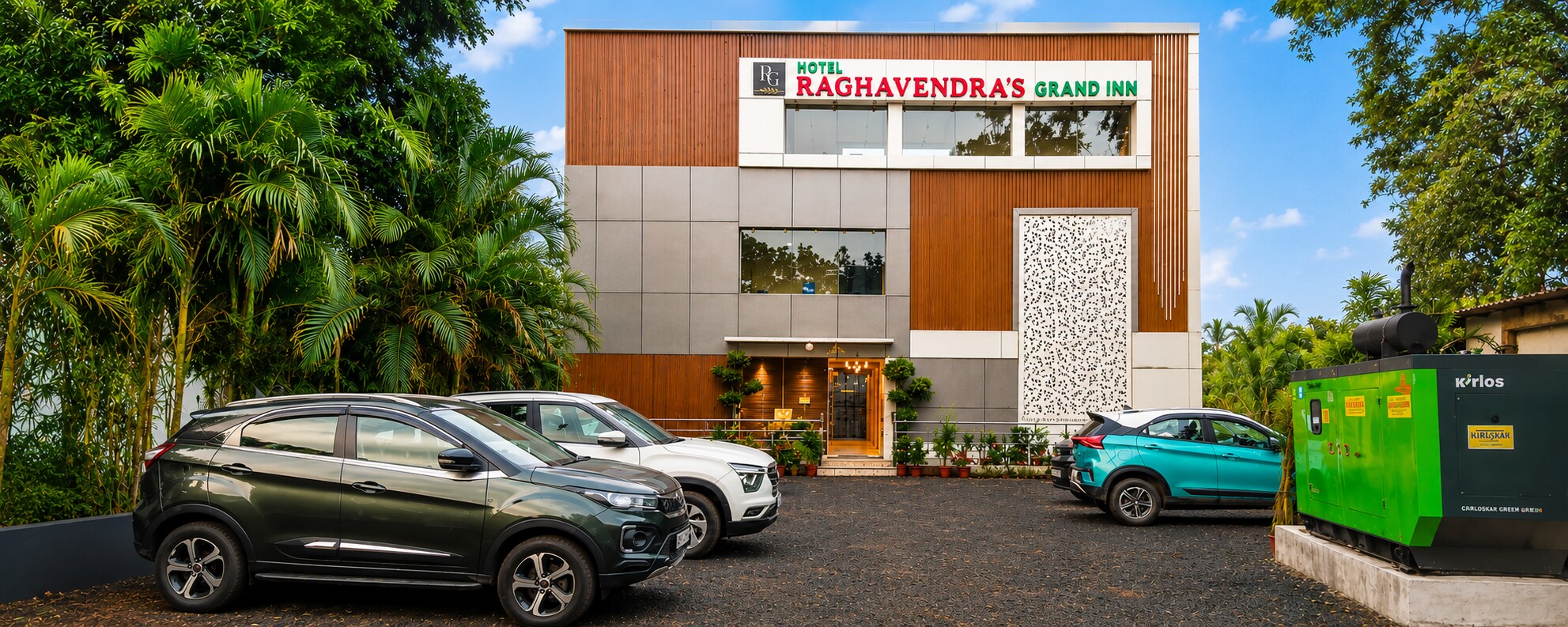 HOTEL RAGHAVENDRA GRAND INN