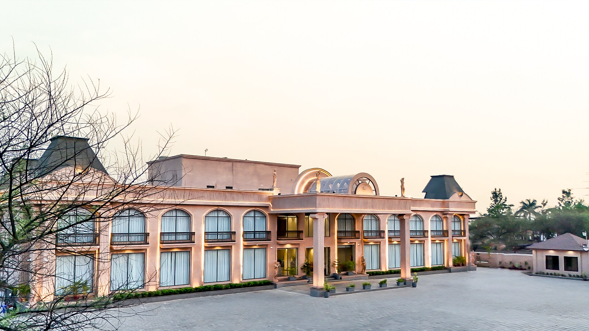 AAKASH RETREAT