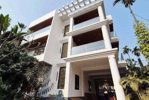 Private Studio Apartment Buddha Premium Homestay