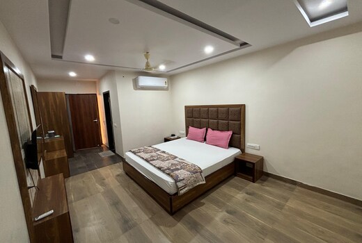 The Agarwal's inn