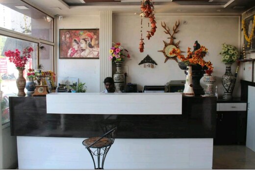 Hospitality in Mandu (1)