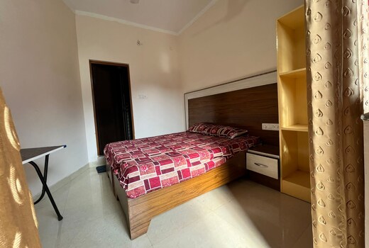 Neelam Homestay