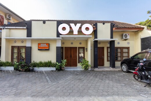 Hotel O Omah Ladrang