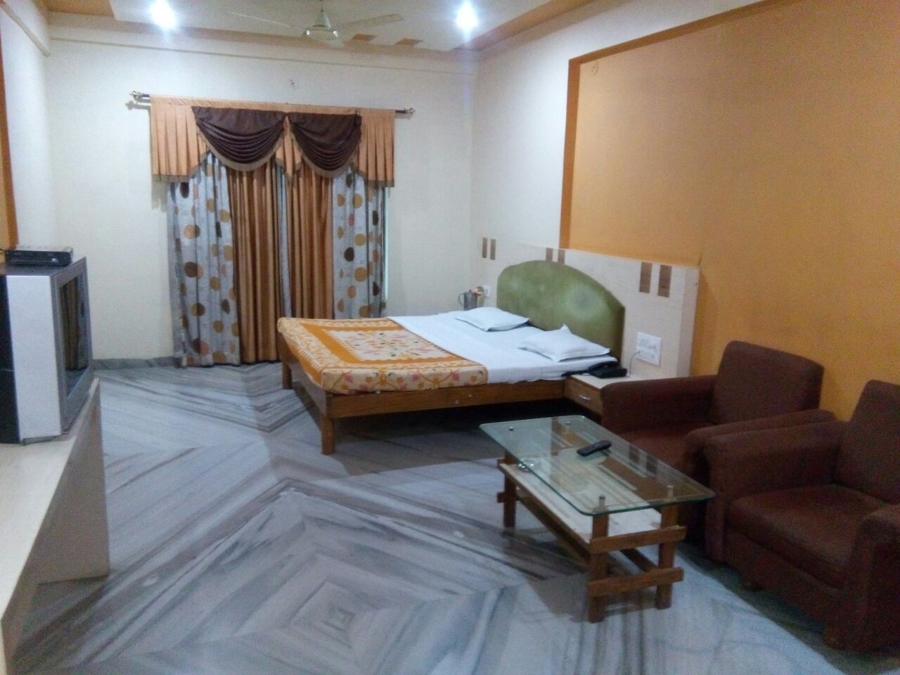 Main gallery