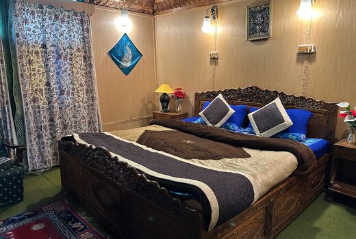 Houseboat Bangkok