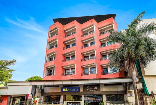 FabHotel Backstreet, Bhopal Railway Station