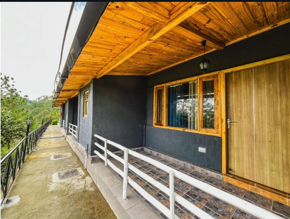 Stoneshed Resort & Hotel